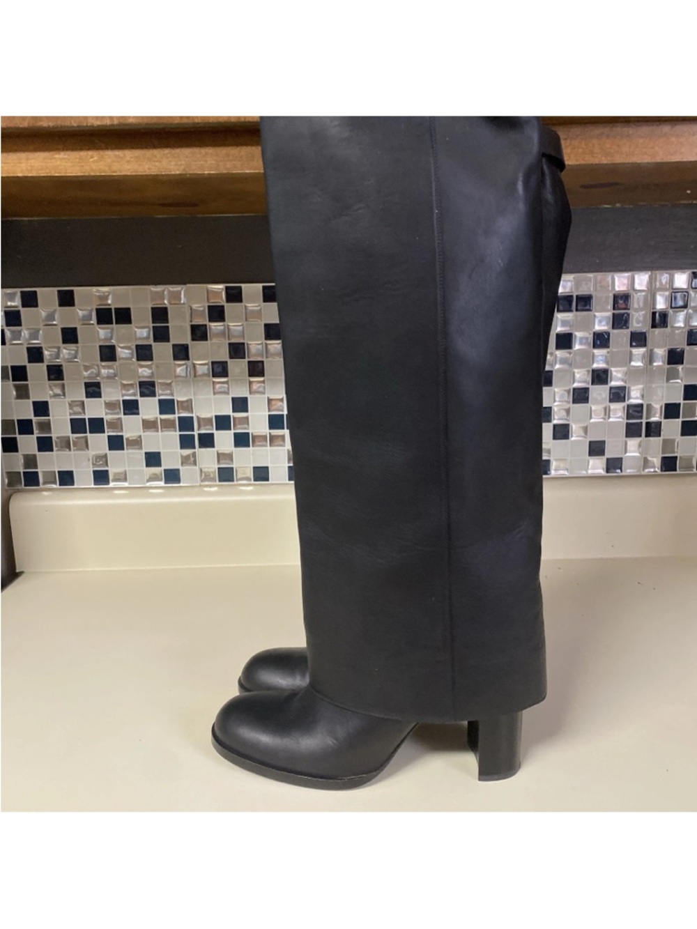 Authentic Chanel tall black biker boots, Vintage Karl Lagerfeld Era Size 40 - Picture 6 of 11